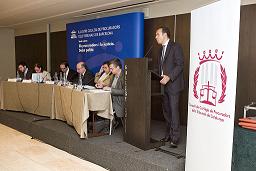 DEBAT POLÍTIC : ELS PROCURADORS I LA JUSTÍCIA
