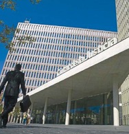 EL COL·LEGI MANIFESTA NOVAMENT LA SEVA OPOSICIÓ A LES TAXES ESTATALS